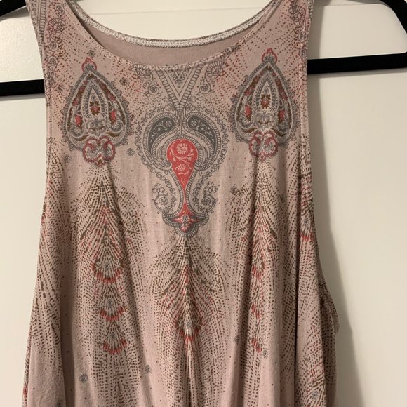 American Eagle Tank Top - Picture 2 of 4